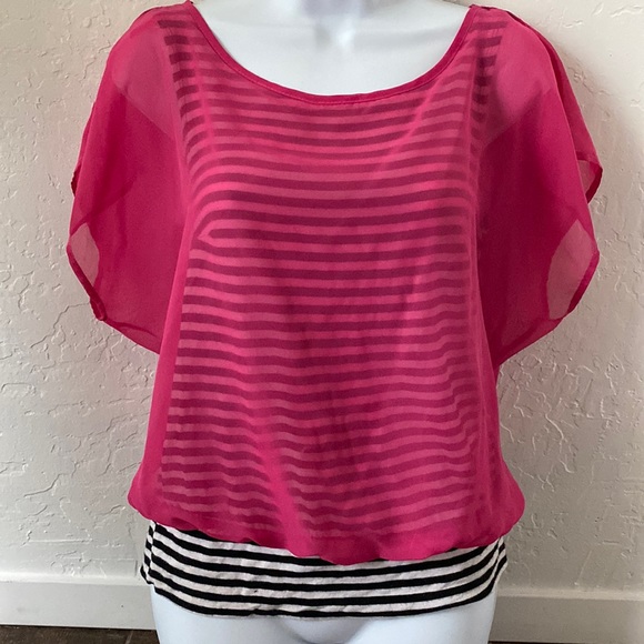 I.N. Studio Tops - I.N. Studio hot pink top
